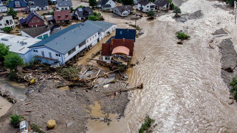 VIDEO: Razarajuće poplave u Njemačkoj odnijele najmanje 81 život
