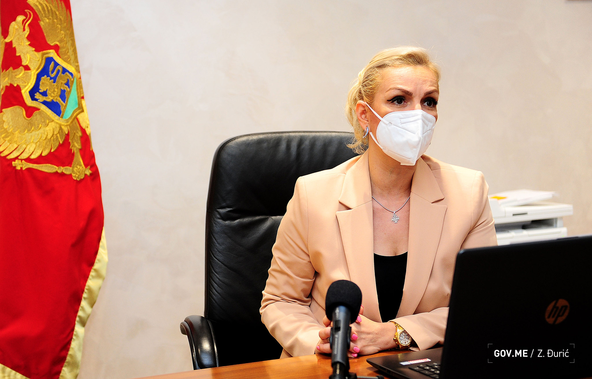 Borovinić-Bojović: Od 1. januara plate ljekarima veće za 200, sestrama za 120 eura