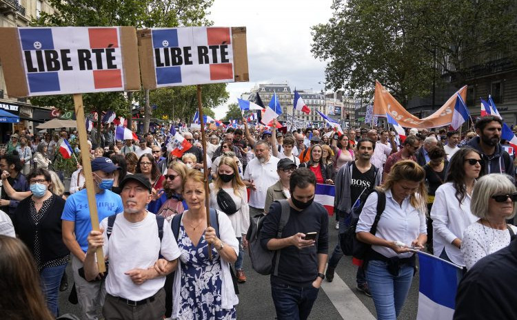 U Francuskoj najavljeno 140 protesta zbog epidemioloških mjera