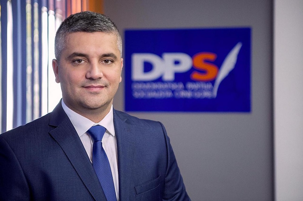 Mustajbašić: Nazadovanje naše države i nedorasla vlast zabrinjavaju dijasporu
