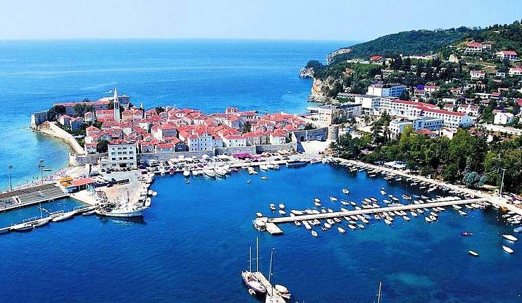 Budva, kraljica turizma i korone