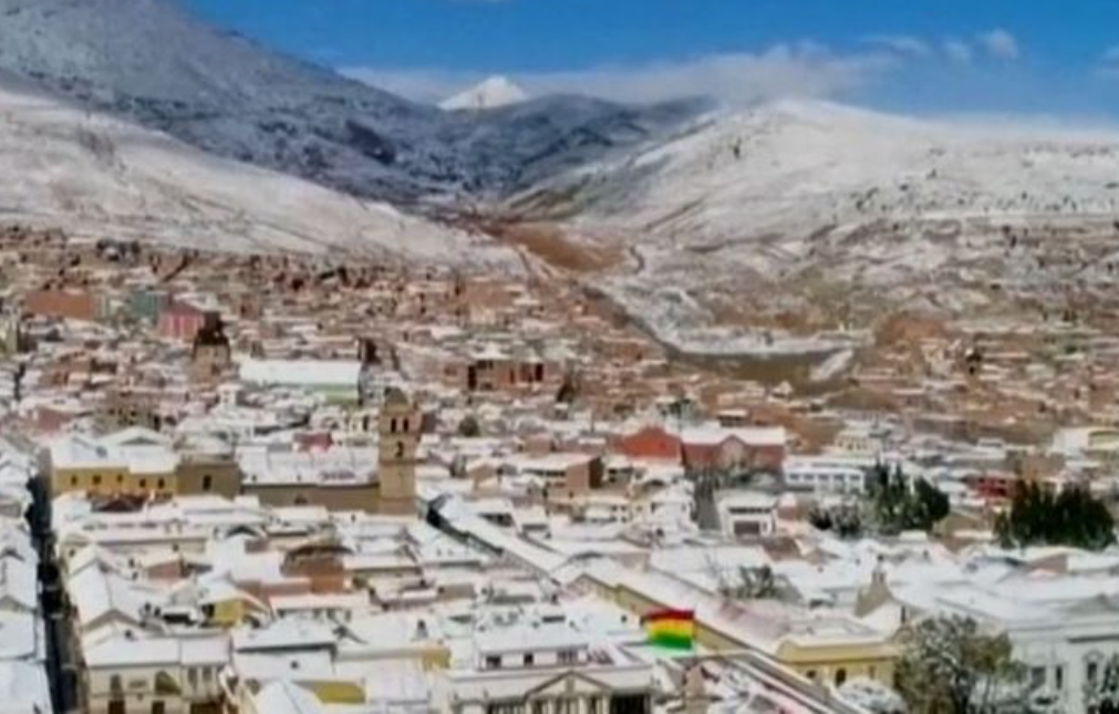 VIDEO: Snijeg u Boliviji i Peruu