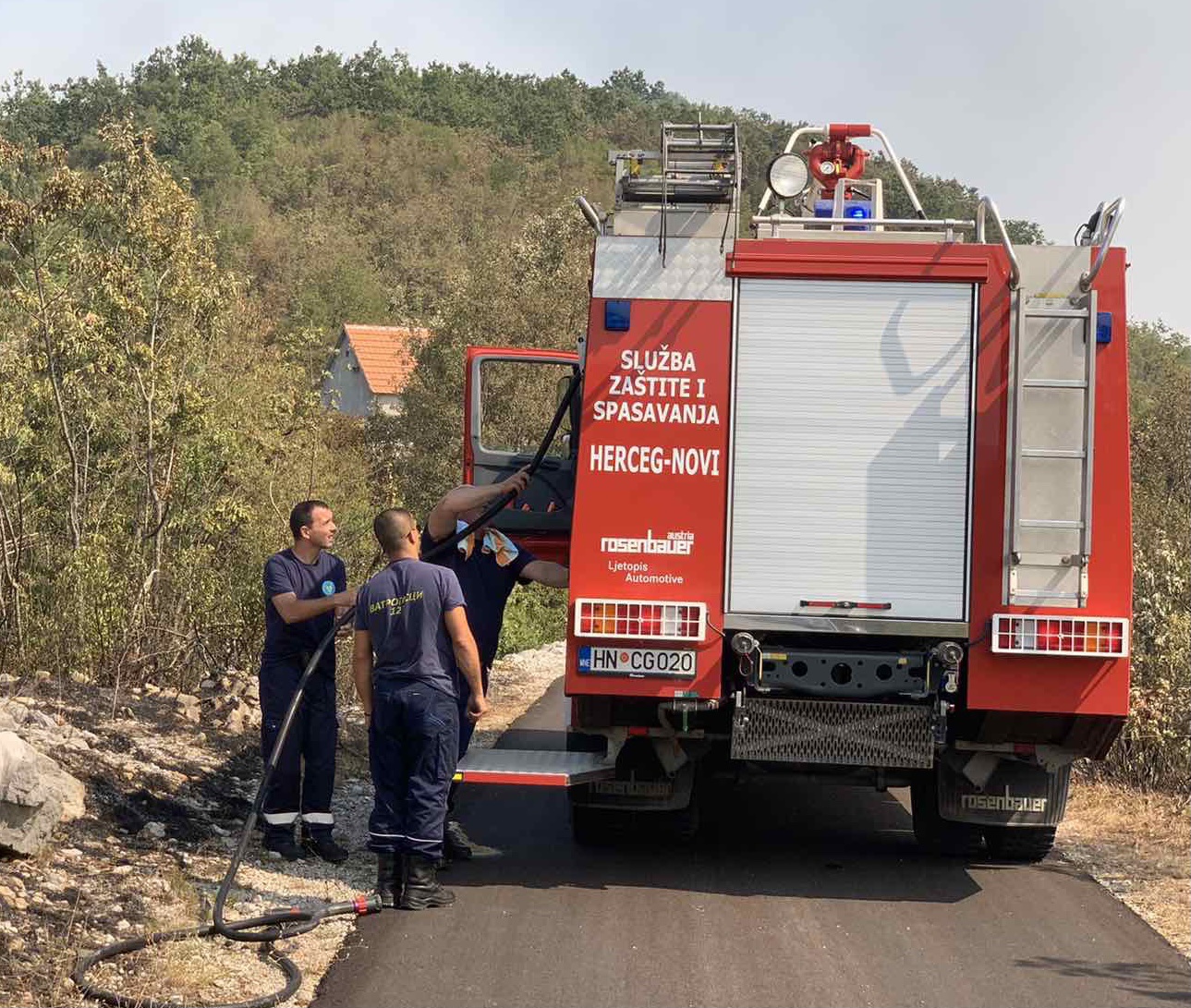 Monteput: Za vatrogasce besplatan prolazak auto-putem i kroz Sozinu