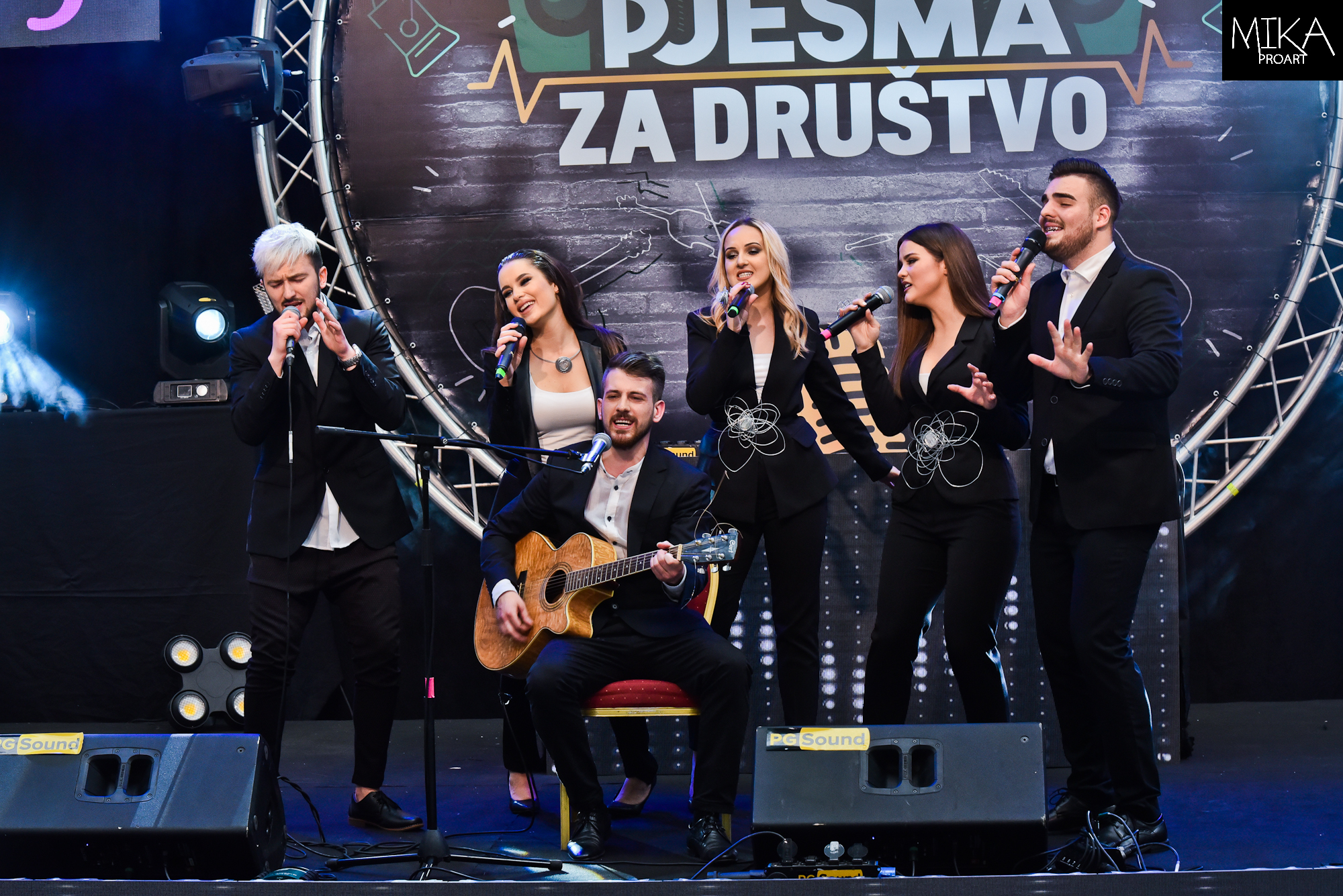(VIDEO)Nikšićko Rocks PJESMA ZA DRUŠTVO: Koncert grupe “D mol”