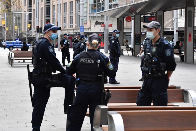Australija: Milioni ljudi u strogom lokdaunu, policija na ulicama