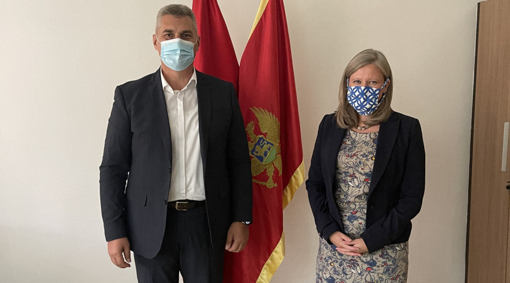 Brajović-Medoks: Dijalog neophodan, spustiti tenzije i očuvati mir