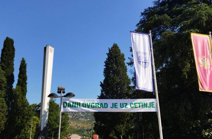 (VIDEO) Transparent u Danilovgradu po treći put zapaljen