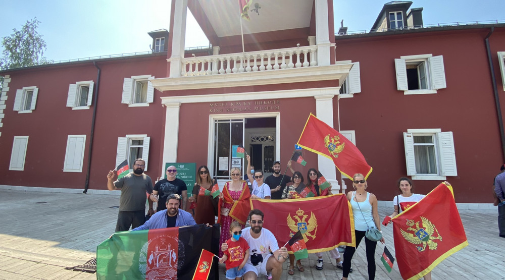 Građansko stajanje na Cetinju: Podrška demokratskom Avganistanu