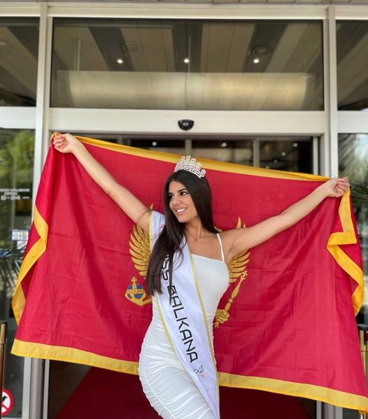 Tivćanka Martina Božinović je Miss Balkana 2021.