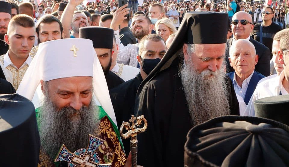 Porfirije ukinuo Amfilohijev Episkopski savjet ali je ostavio ”svoj” u Hrvatskoj