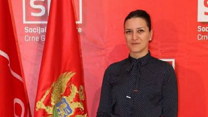 Raščanin Radičević: Umjesto da se približi značaj vakcinacije za zdravlje građana, šalje se poruka da ako budeš dobar možeš u Deltu