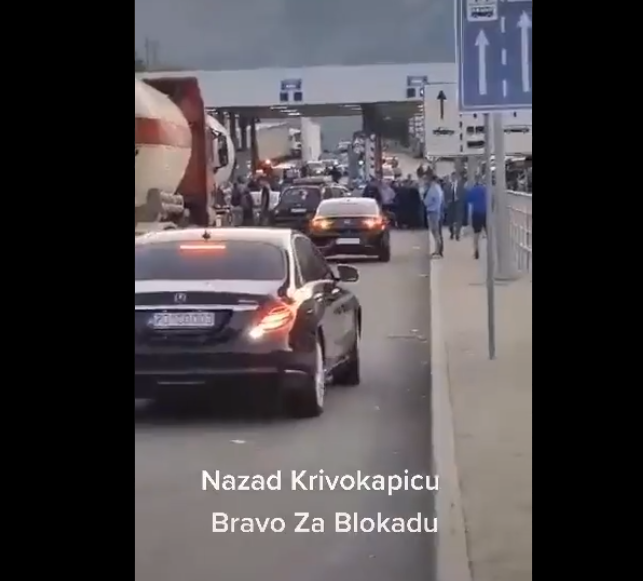 SNIMAK albanskih medija: Kako su vozila iz pratnje Krivokapića, jutros navodno vraćena sa graničnog prelaza Božaj