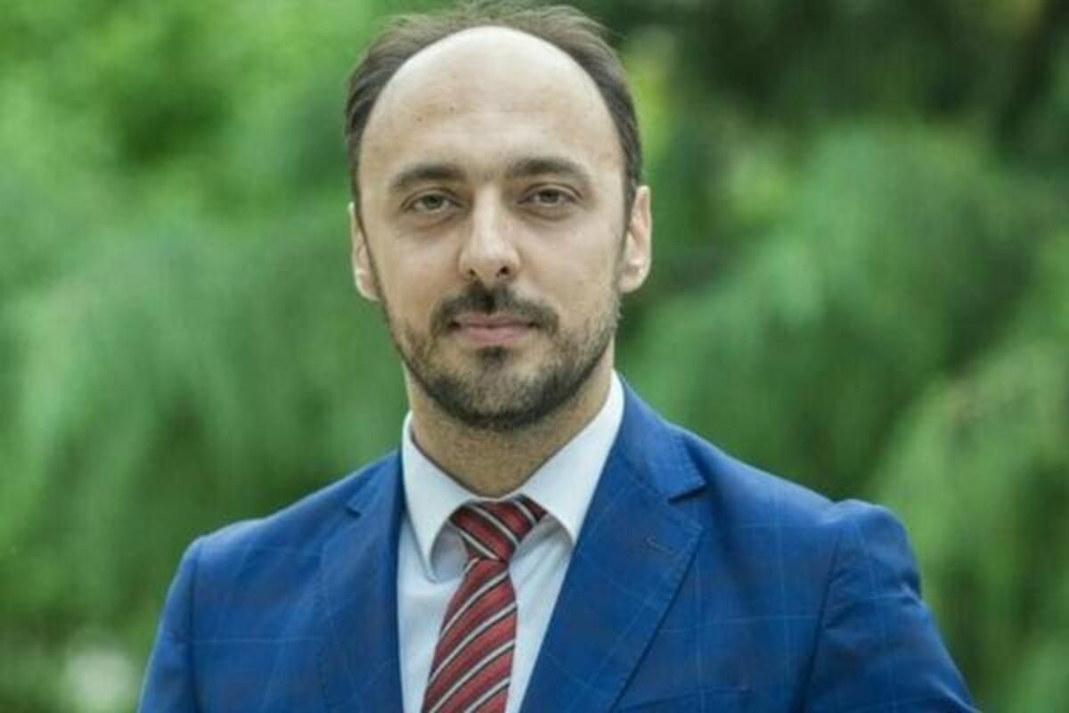 Rakočević: Najoštrije osuđujem srami i kukavički napad na Vukovića