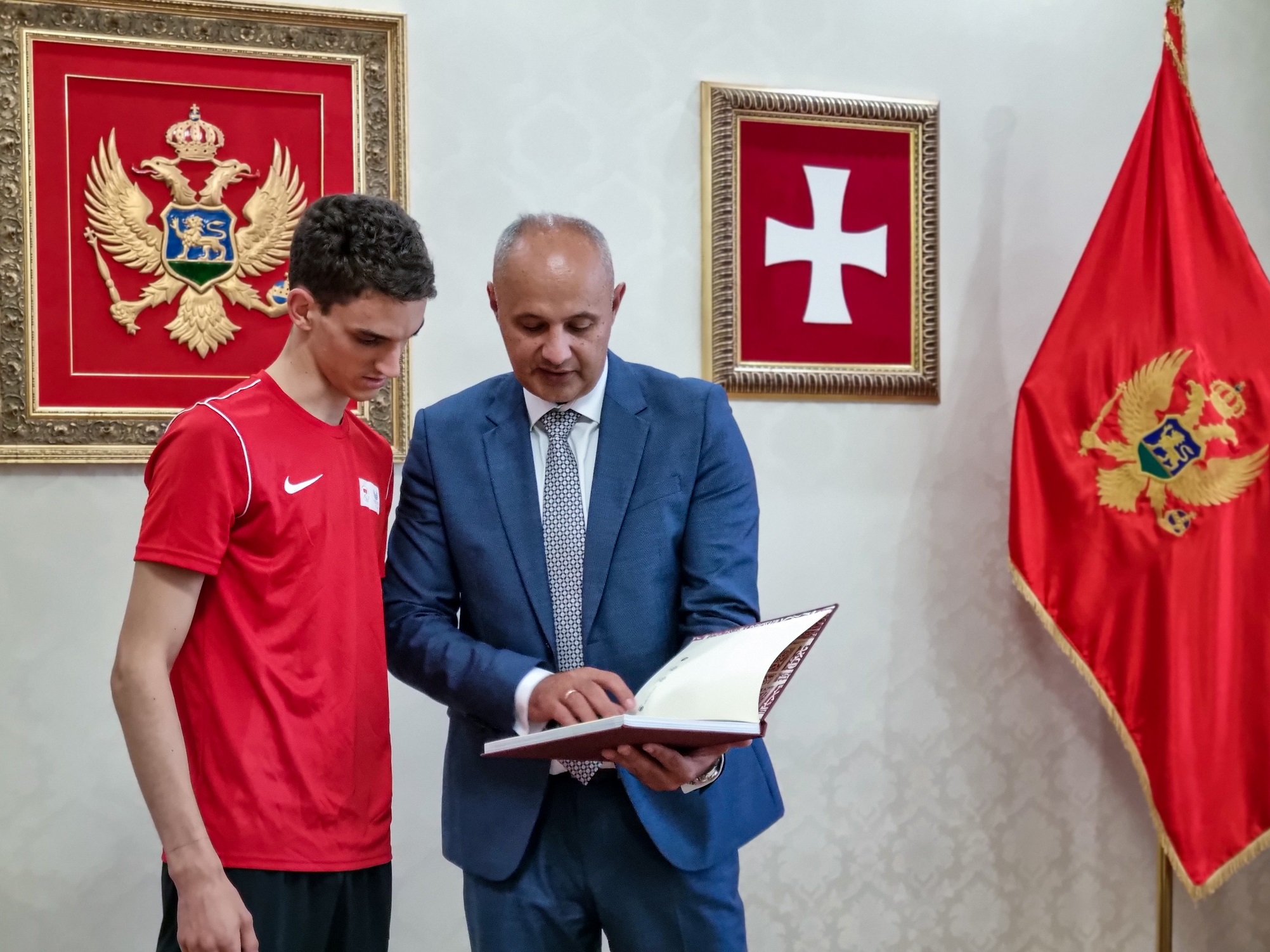 Kašćelan organizovao prijem za stonotenisera Filipa Radovića