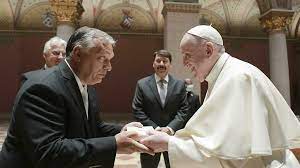 Papa se sastao sa Orbanom i poslao poruku između redova