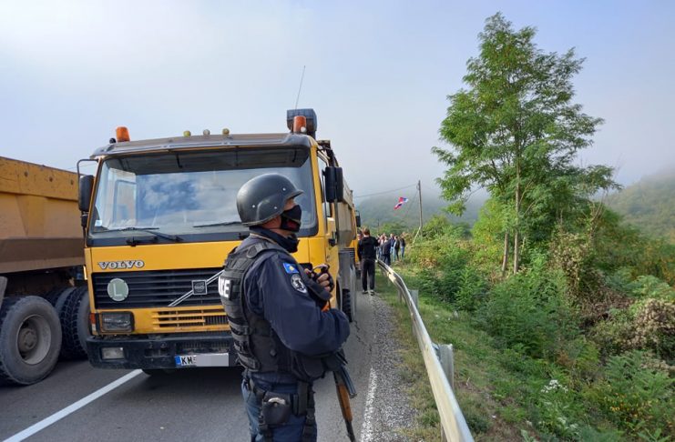 Kurti: Nije bilo drugog izbora zbog stavova Beograda, EU poziva na smirivanje tenzija
