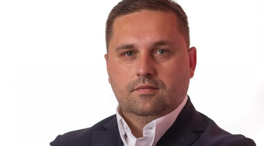 Bećirović: Ministarstvo prosvjete će protestovati protiv maski?
