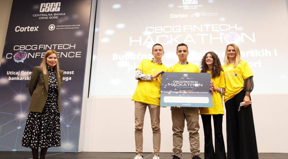 Završen prvi CBCG FinTech Hackaton: Prva nagrada za tim Budućnost