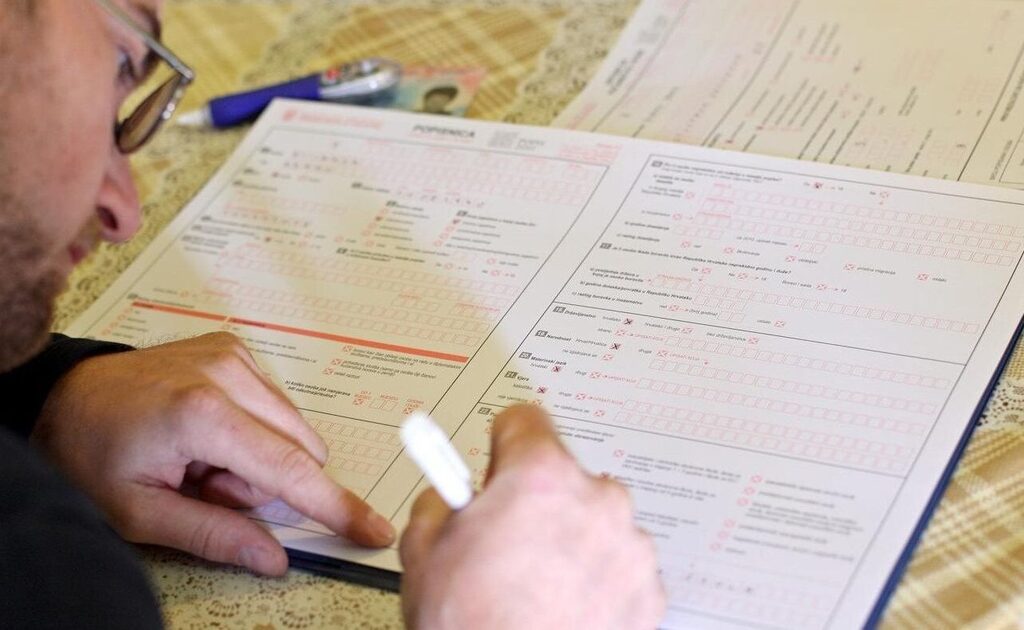 Na popisu ipak ostaju pitanja o jeziku, naciji i vjeri