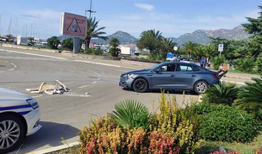 Bar: Automobil udario u kolica s bebom, odbacio ih preko 20 metara