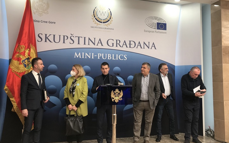 DF se vraća u Skupštinu, do kraja decembra makar dvije sjednice