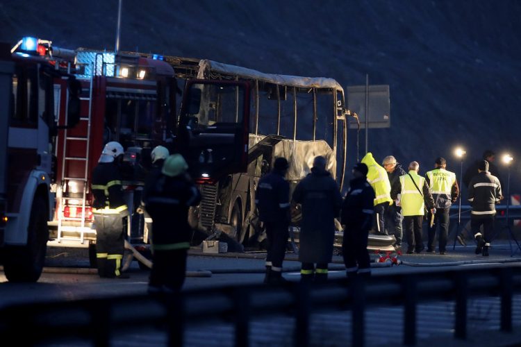 U izgorjelom makedonskom autobusu pronađeno i 45. tijelo – dijete