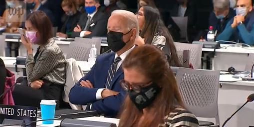 Pospani na samitu: Džonson i Bajden utonuli u san