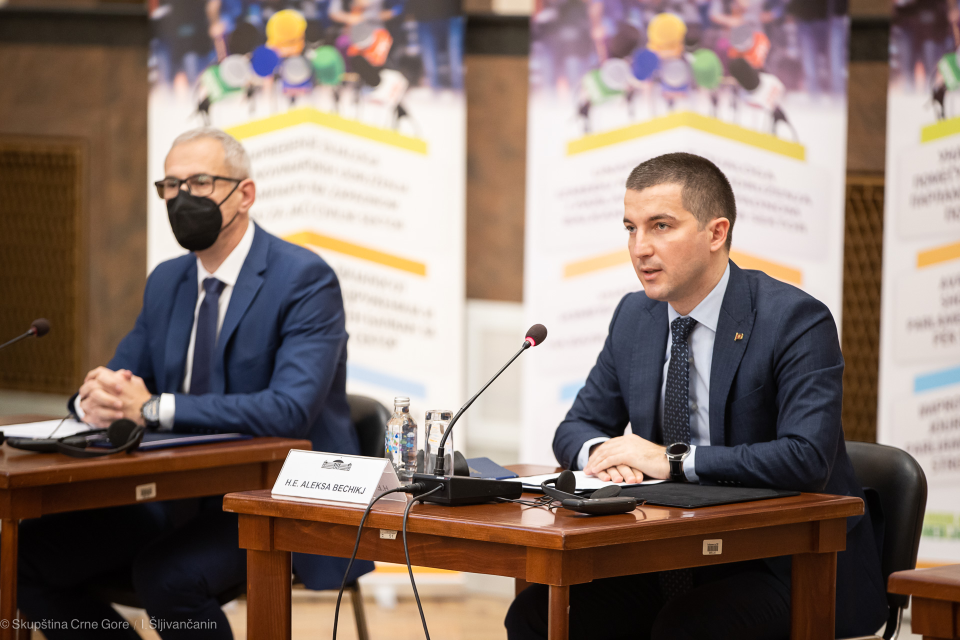 Bečić: Uspostaviti novi standard u dijalogu između parlamenata i novinara