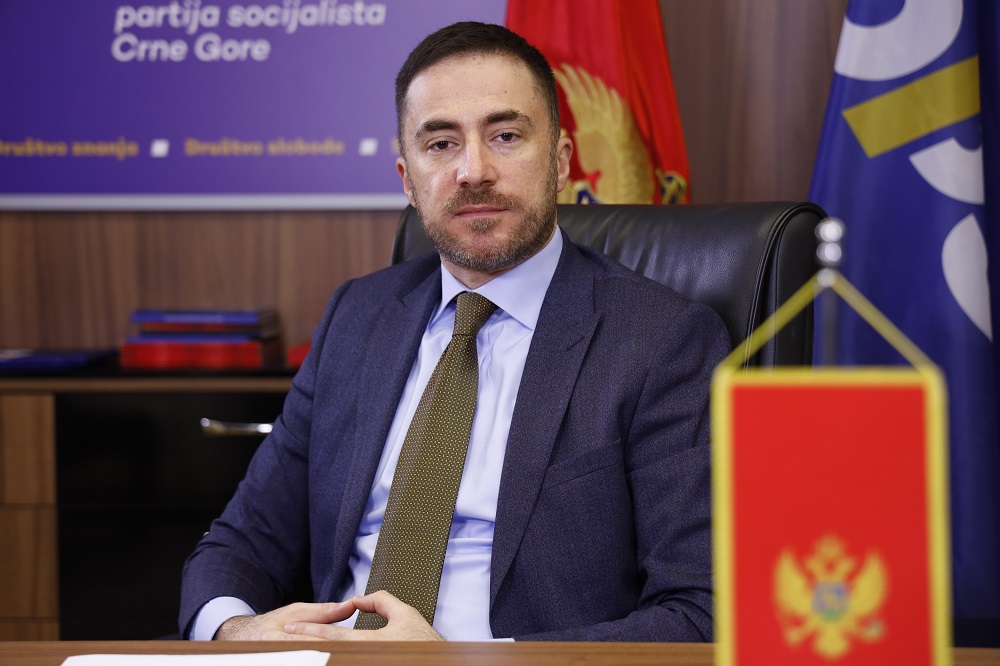 Bogdanović na međunarodnom online Samitu KP Kine: Kina jedna od najvažnijih spoljnopolitičkih i ekonomskih partnera naše zemlje