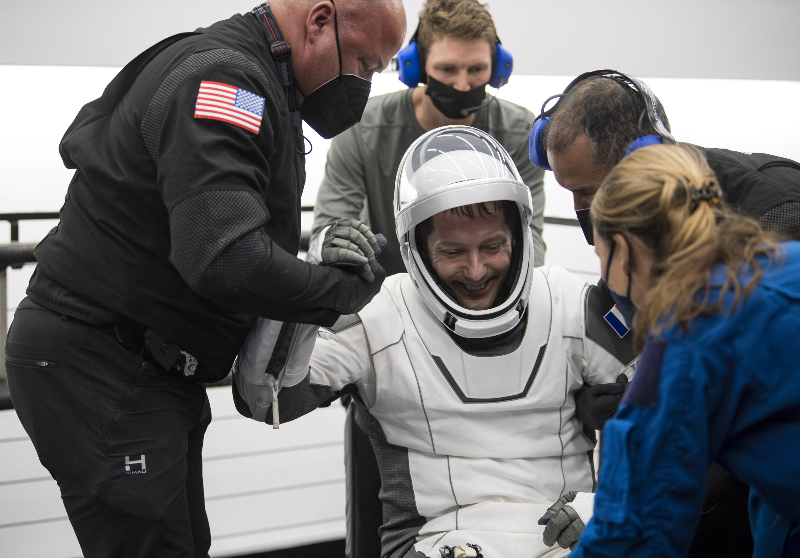 Četvoro astronauta uspješno sletjelo na Zemlju