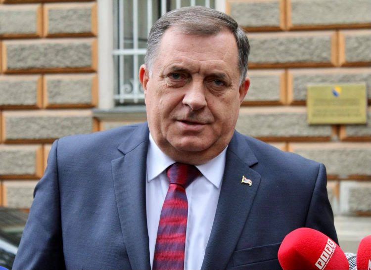 Tajms: Zapad priprema sankcije za lidere bosanskih Srba da bi se izbjegao rat