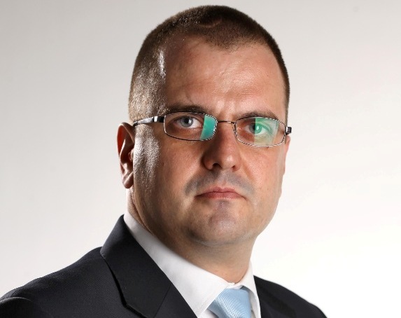 Srpski istoričar povezuje naše aerodrome sa partnerima iz Srbije