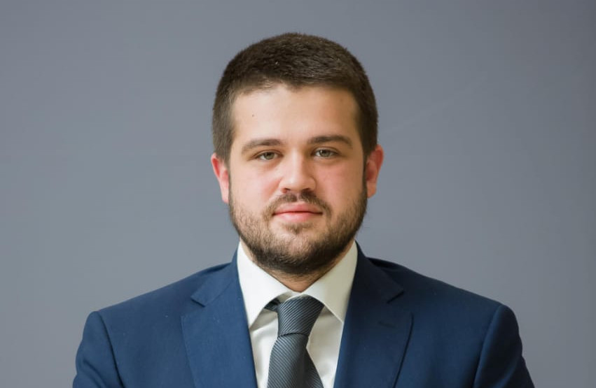 Nikolić: Politička i medijska patologija dnevnih lansiranja – pokušaja atentata