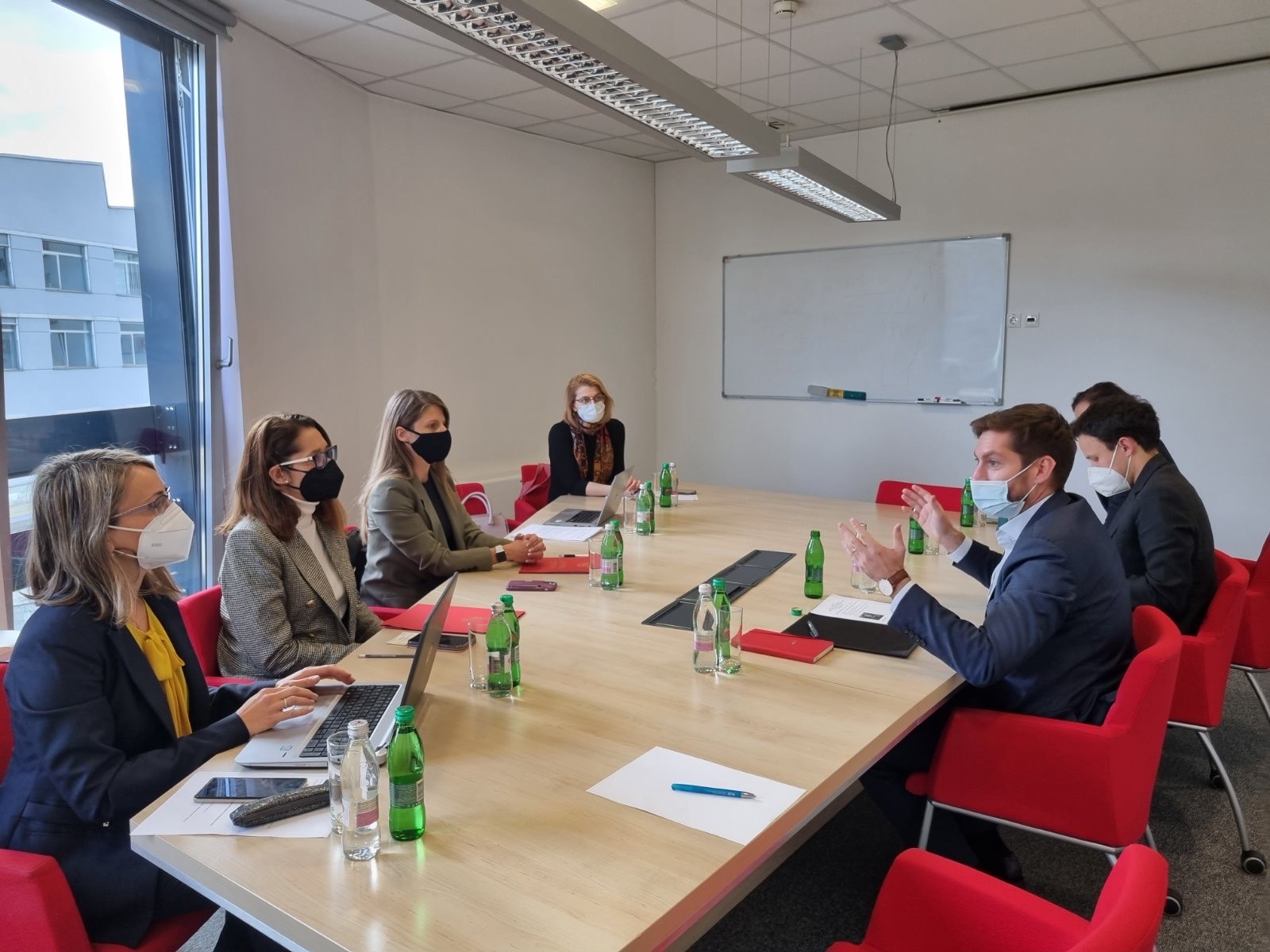 Dogovorena buduća saradnja na polju digitalne trasnformacije i sajber sigurnosti Crne Gore i Slovenije