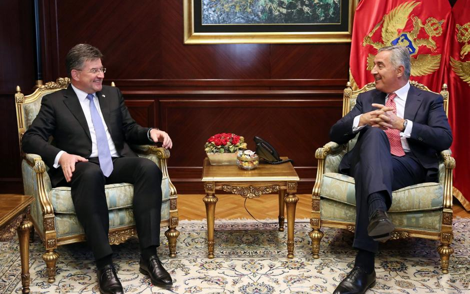 Đukanović se sastaje sa Lajčakom
