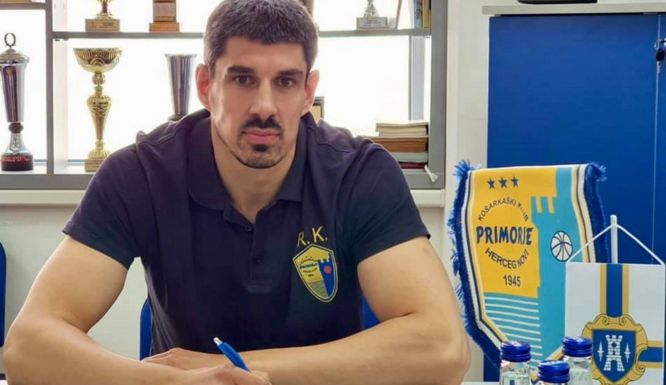 Krivokapić podnio ostavku