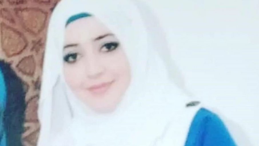 VJEROUČITELJICA IZ NOVOG PAZARA POGINULA U KANJONU MORAČE: Samra Zornić sa suprugom i sinom sletjela sa puta (FOTO)