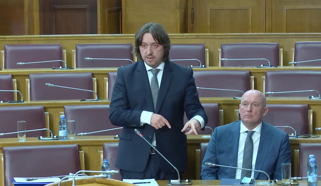 Sekulović: U Manastiru nije bilo naoružanih lica, na Cetinju jeste, spremala se velika muka
