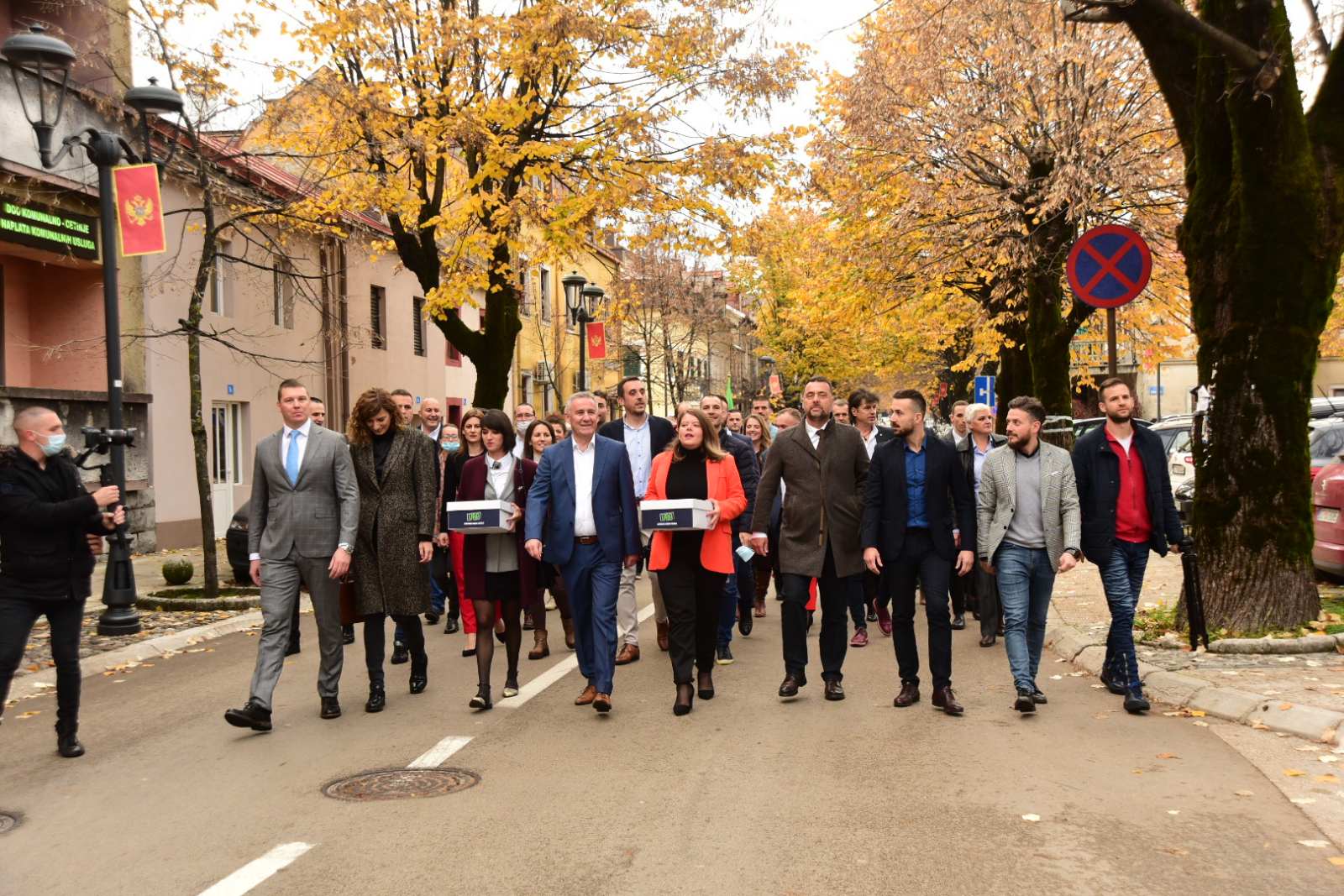 Cetinjska URA predala listu: Za nas će glasati svi koji žele pošteniji odnos prema gradu