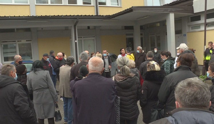 Protest u Kolašinu: Traže da se preispita odluka o smjeni Zindović