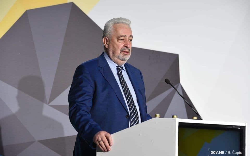 Krivokapić: Siguran sam da ova vlada ostaje, predlog o interpelaciji neću potpisati