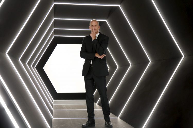 Rolan Garos ostao bez direktora: Forže podnio ostavku