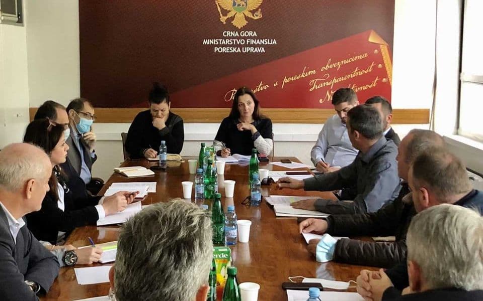 Petričević sa predstavnicima Odbora taksi prevoza UPCG: Neophodan sistemski pristup u rješavanju nagomilanih problema