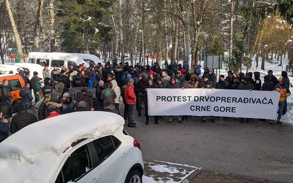 Počelo okupljanje drvoprerađivača u Pljevljima