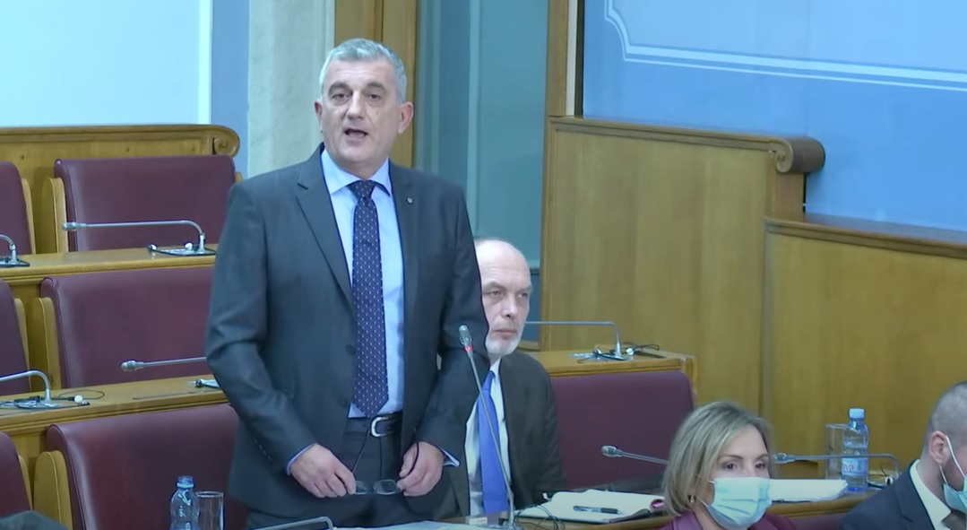 Bojanić: Državna pomoć za MA završila u bunaru, Živković: Vlada šampion u gašenju ekonomije