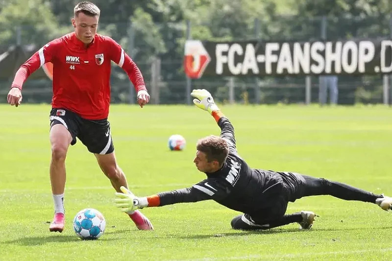 Milan i Inter u borbi za supertalentovanog Dženana Pejčinovića, fudbalera porijeklom iz Crne Gore