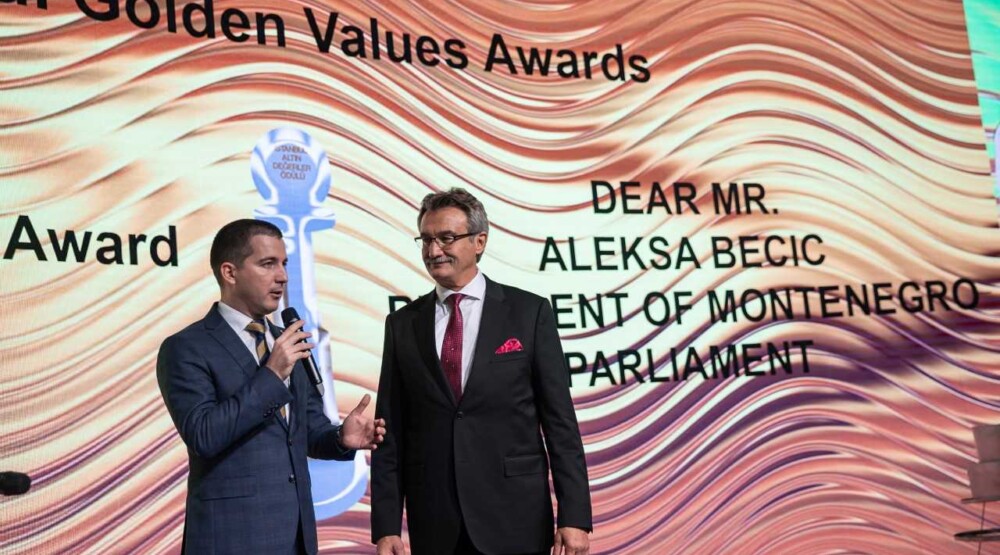 Bečiću uručeno priznanje za mir, nacionalnu i vjersku toleranciju