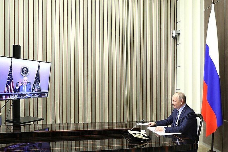 Počeo sastanak Bajdena i Putina, objavljena prva fotografija