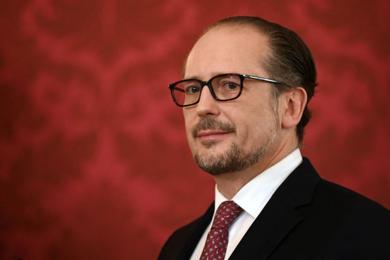 Austrijski kancelar Šalenberg podnosi ostavku