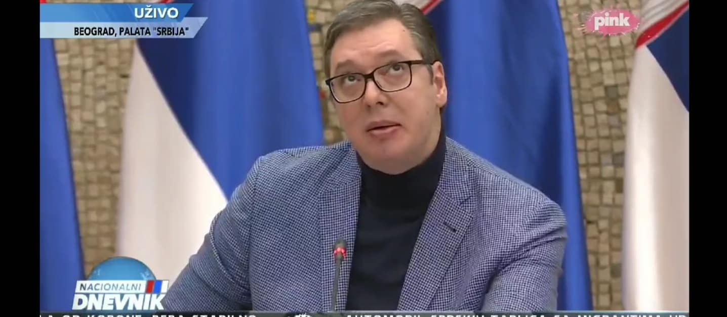 Vučić: Objesio bih se o ovaj najveći luster